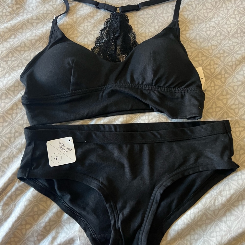 Lingerie/ Super soft hipster